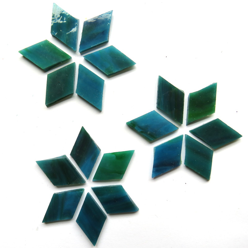 75 tiles 20mm MG33 Very Berry Glacier Stained Glass