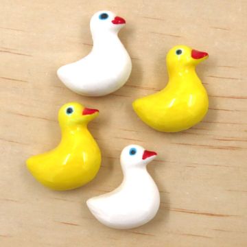 Duck  (1 piece, colours vary)