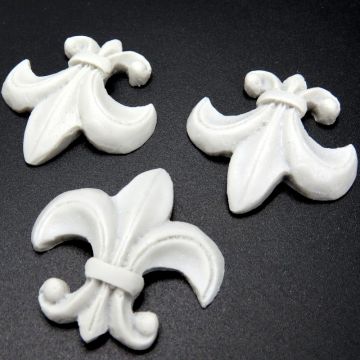 Resin: Fleur de Lis 209: 4,5cm (set of 3)